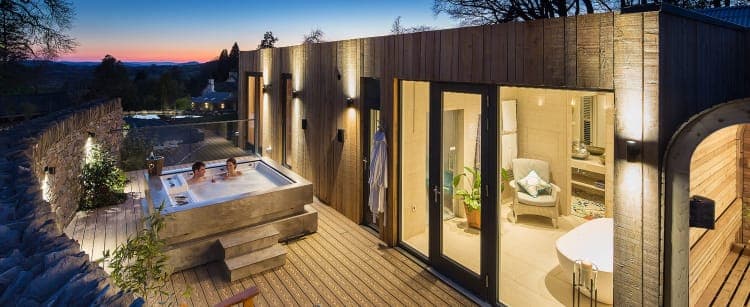 Gilpin Hotel Spa Lodges hot tub