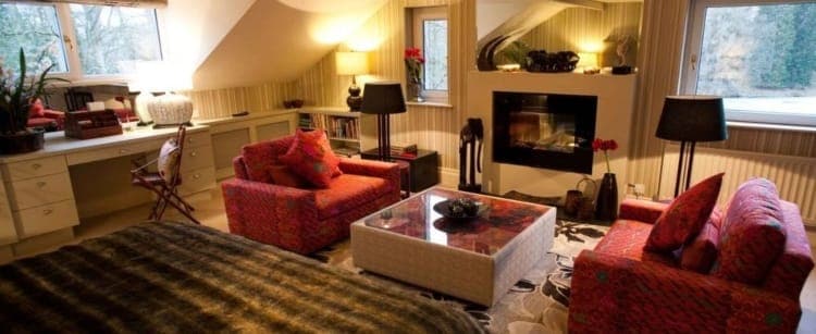 Gilpin Lake House Maud Room