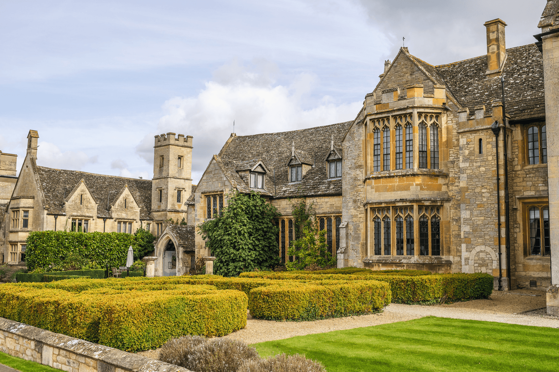 Ellenborough Park outside 2