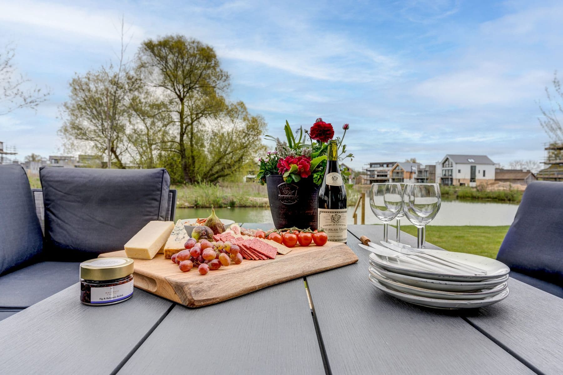 52 cotswolds alfresco dining