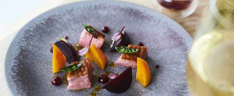 Dormy-house-duck-beetroot