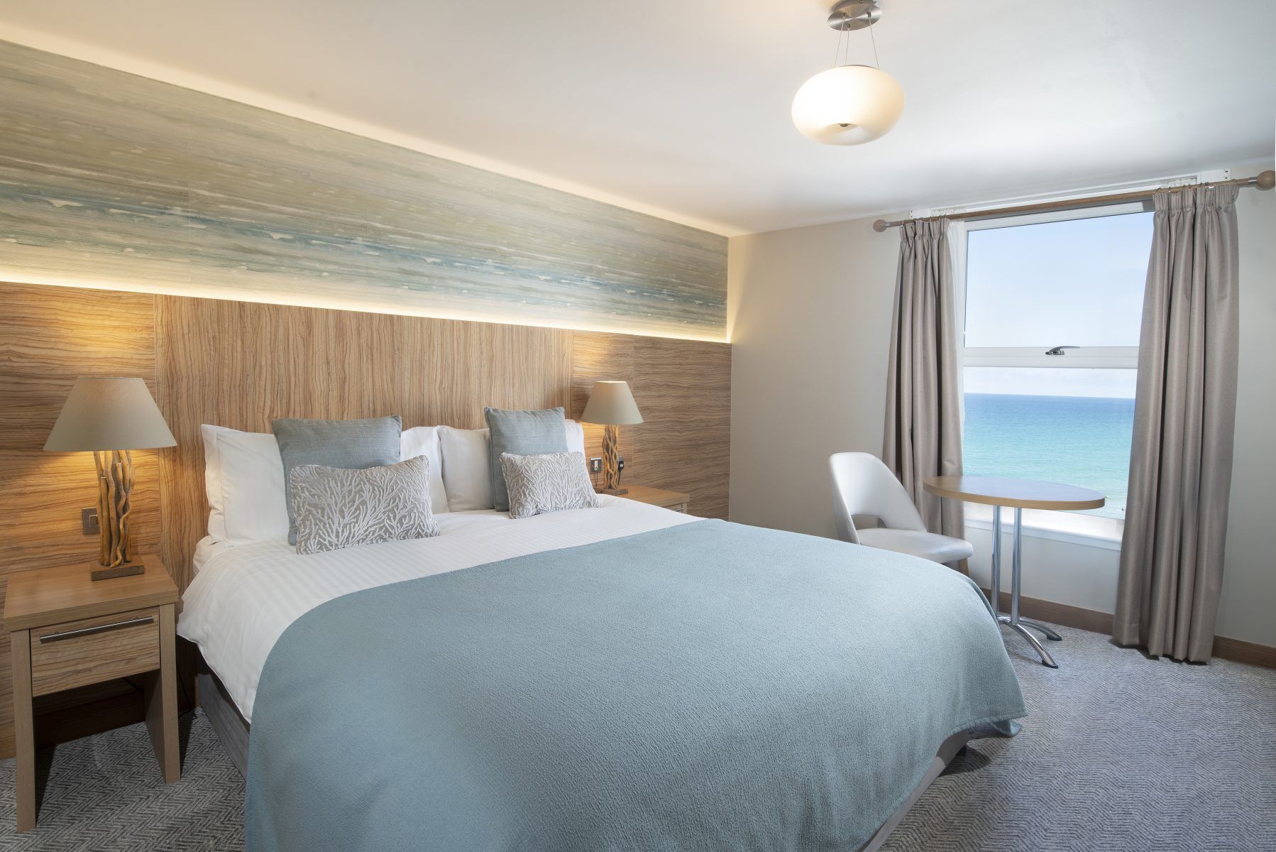 Fistral Beach sea view bedroom