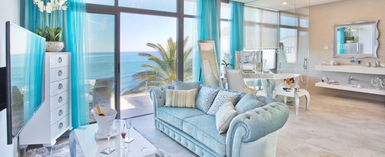 El Oceano Beach Penthouse Suite
