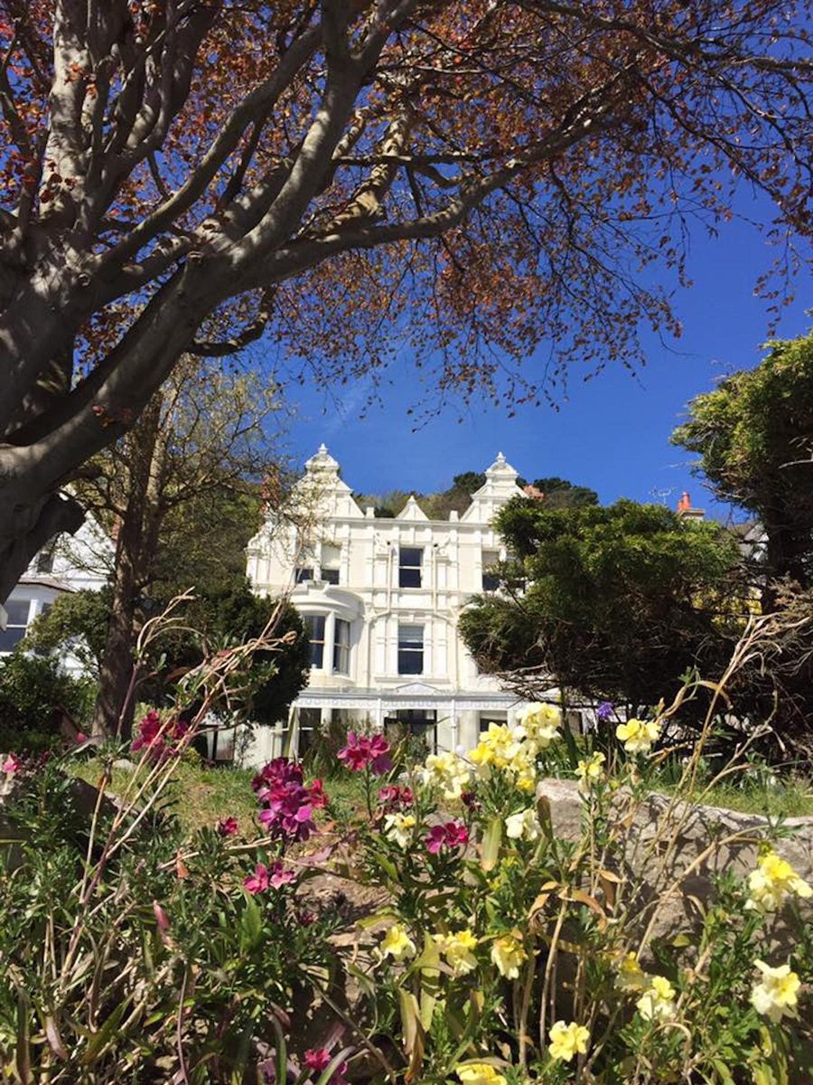 Best Luxury Hotels & 5 Star Hotels UK CrispWhiteSheets