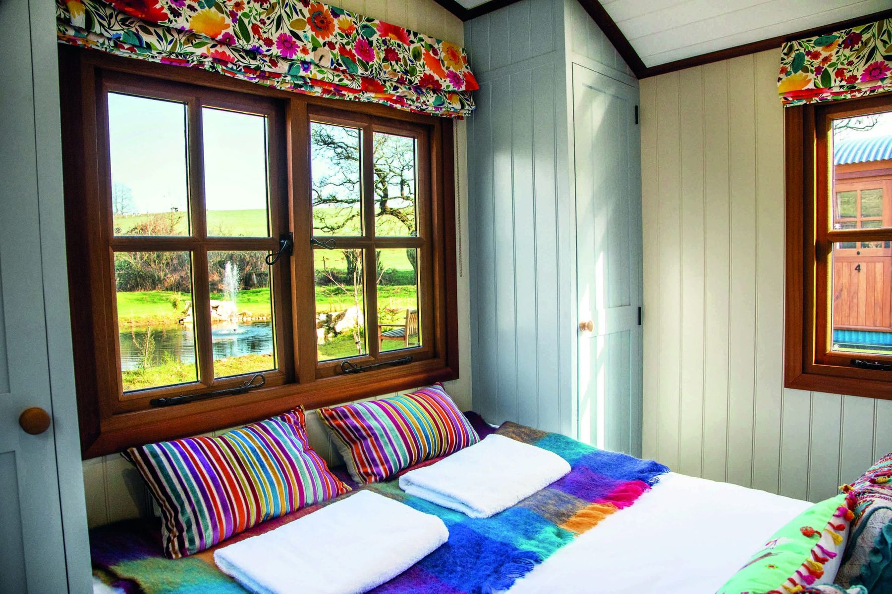 Crisp White Sheets Competition Win A Luxury Break