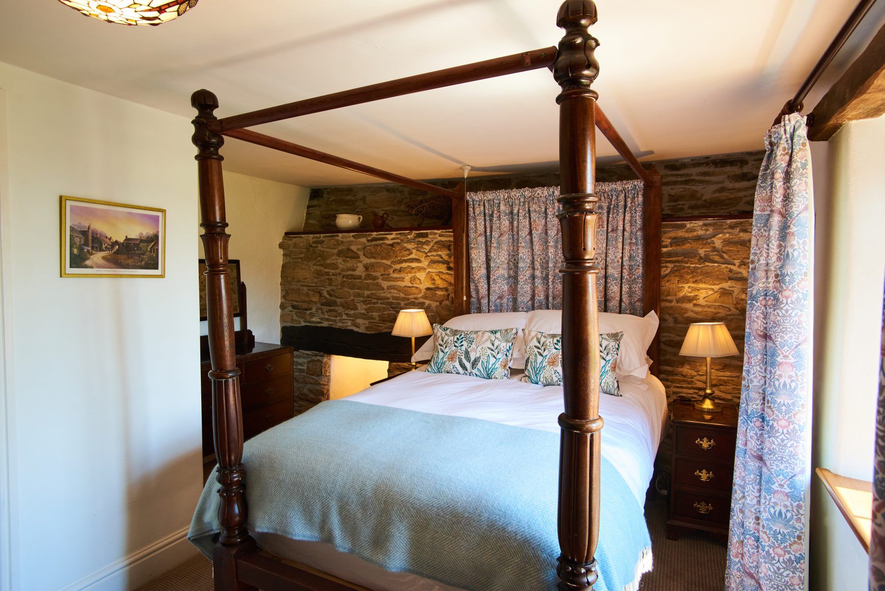 Tremaine Manor farmhouse four poster bedroom
