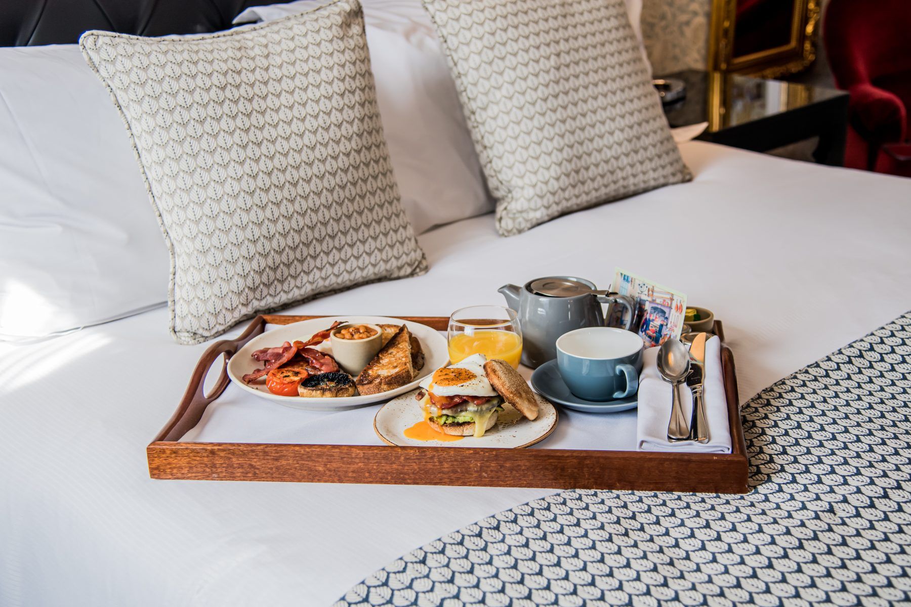 Francis Hotel breakfast in bed