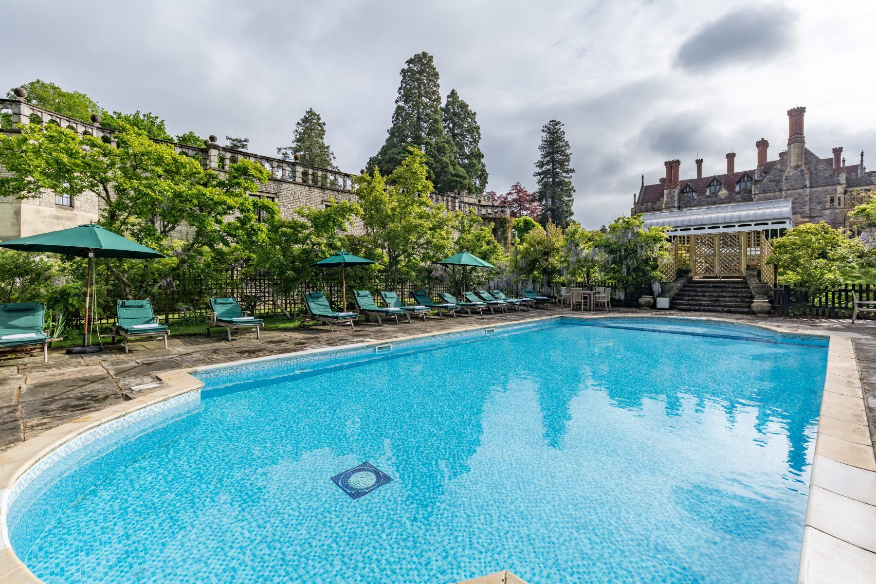 Rhinefield House outdoor swimming pool