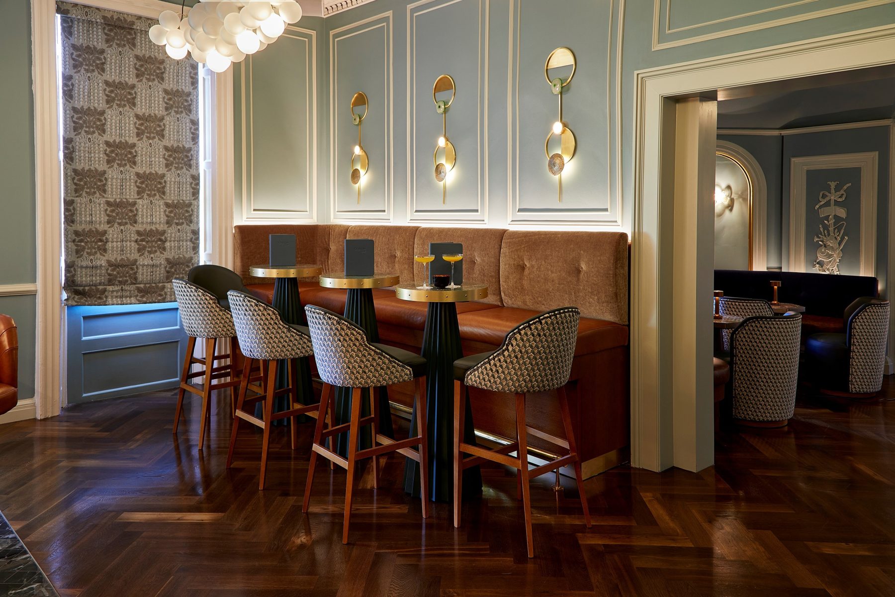 octagon bar
