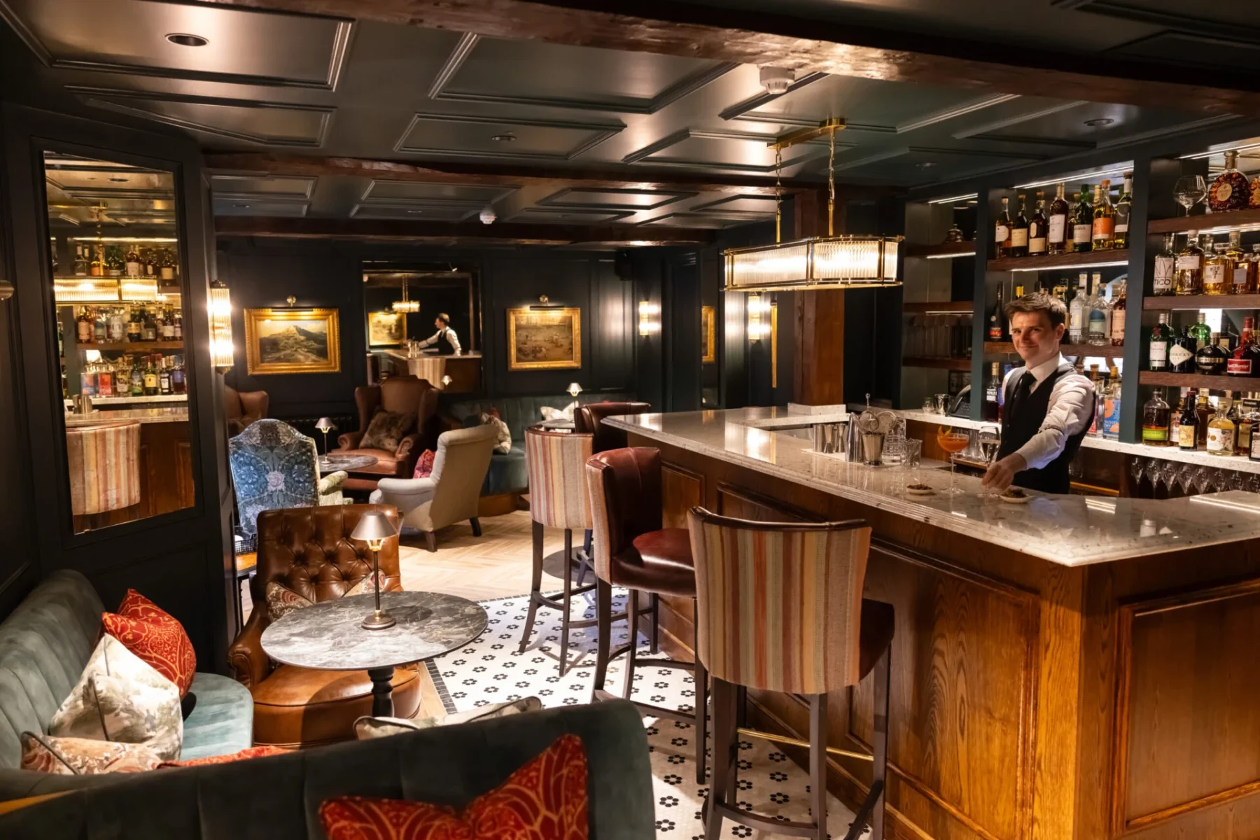 Hever Castle Bar